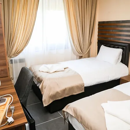 Santa Ria ホテル Kŭrdzhali