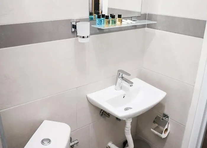 Santa Ria ホテル 2*